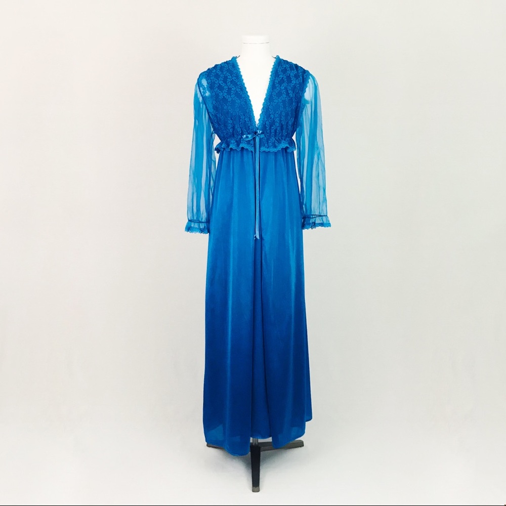 Vintage 90’s Lace Nightgown + Robe in Cerulean Blue | Size M